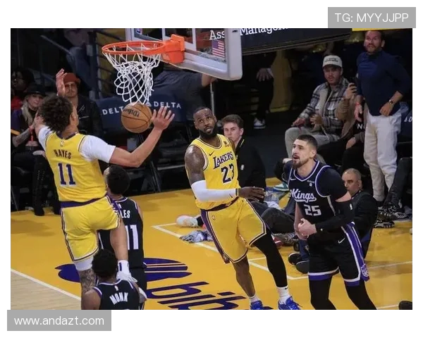 国王队对阵湖人队精彩视频直播全程回顾与赛后分析