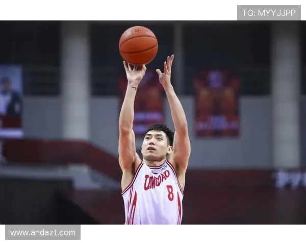 赵泰隆的篮球梦想与奋斗历程:从青涩少年到职业球员的成长之路